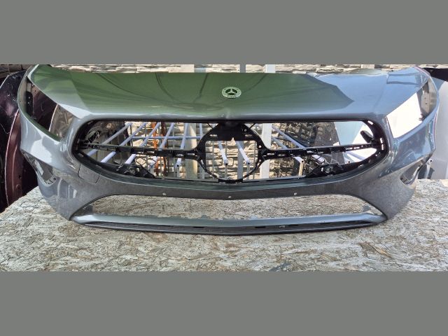 bontott MERCEDES-BENZ B-CLASS Első Lökhárító (Üresen)