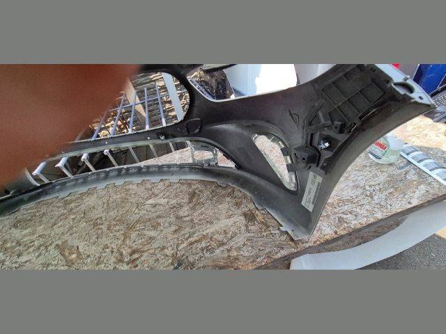 bontott MERCEDES-BENZ B-CLASS Első Lökhárító (Üresen)