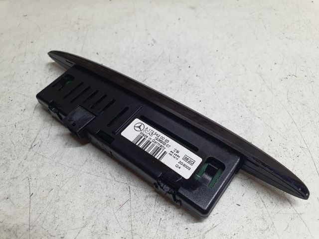 bontott MERCEDES-BENZ B-CLASS Első Parkolóradar Kijelző