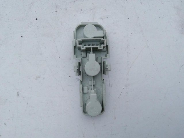 bontott MERCEDES-BENZ B-CLASS Fényszóró Izzó Foglalat