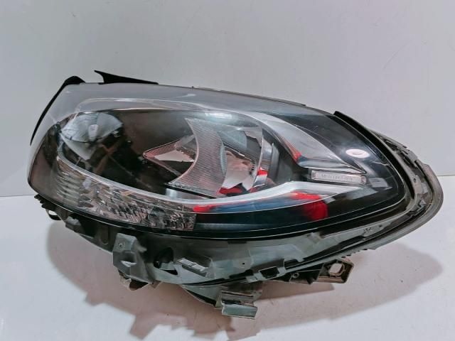 bontott MERCEDES-BENZ B-CLASS Fényszóró (Pozíciófüggetlen)