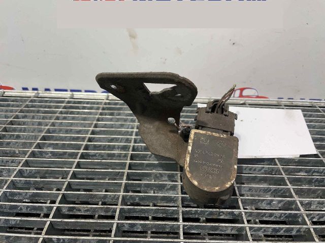 bontott MERCEDES-BENZ B-CLASS Fényszórómagasság Állító Motor (Pozíciófüggetlen)