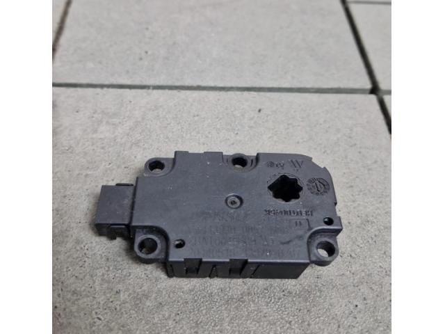 bontott MERCEDES-BENZ B-CLASS Fűtés Állító Motor