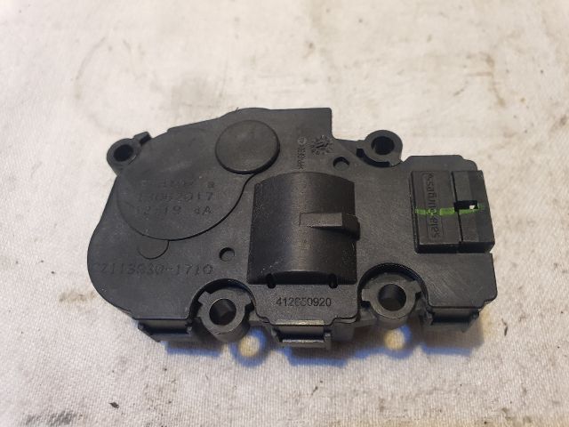 bontott MERCEDES-BENZ B-CLASS Fűtés Állító Motor