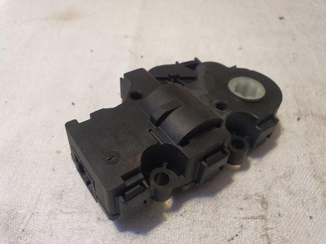 bontott MERCEDES-BENZ B-CLASS Fűtés Állító Motor