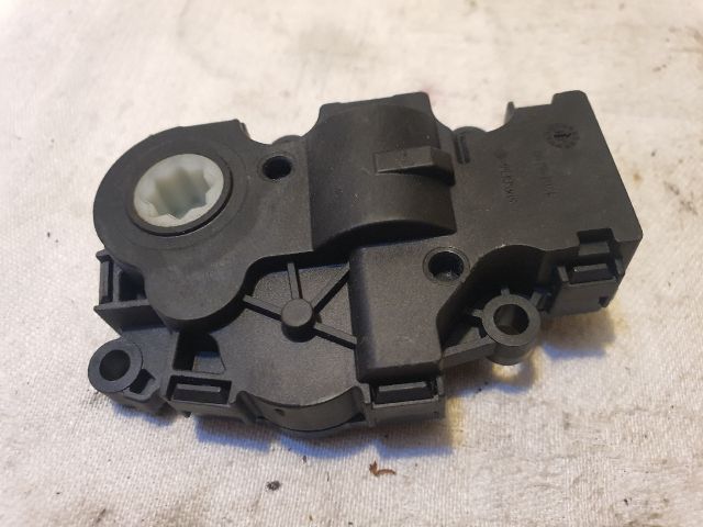 bontott MERCEDES-BENZ B-CLASS Fűtés Állító Motor