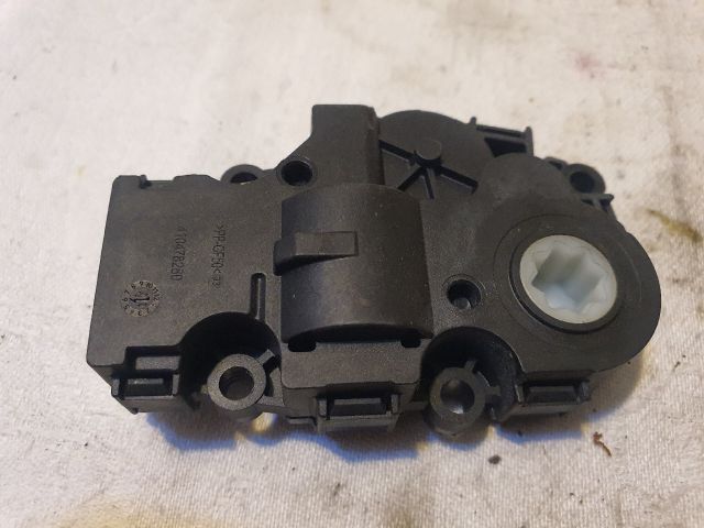 bontott MERCEDES-BENZ B-CLASS Fűtés Állító Motor