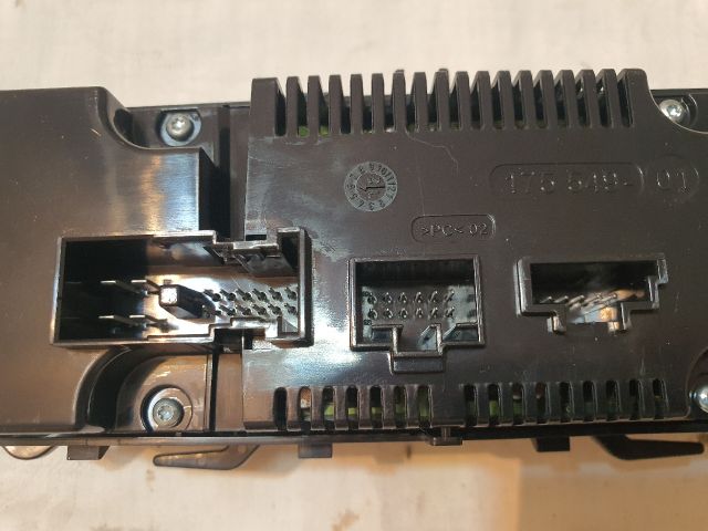 bontott MERCEDES-BENZ B-CLASS Fűtéskapcsoló (digit klímás)