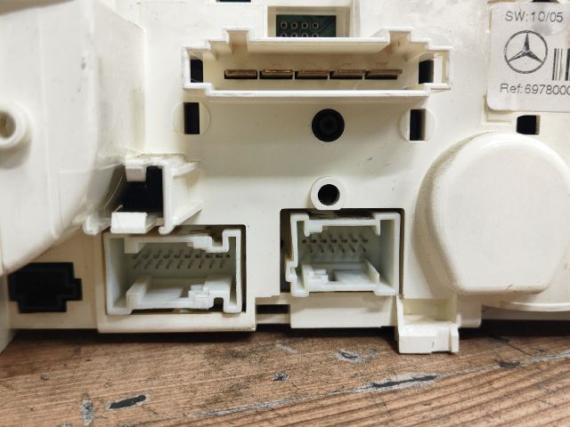 bontott MERCEDES-BENZ B-CLASS Fűtéskapcsoló