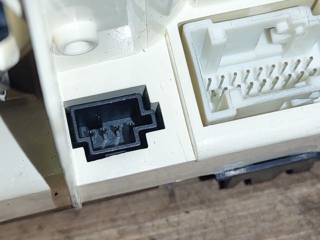 bontott MERCEDES-BENZ B-CLASS Fűtéskapcsoló