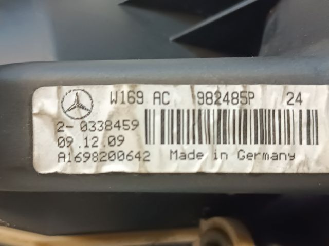 bontott MERCEDES-BENZ B-CLASS Fűtőmotor (Klímás)