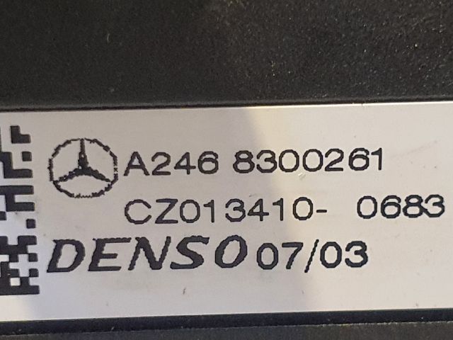 bontott MERCEDES-BENZ B-CLASS Fűtőradiátor (Elektromos)