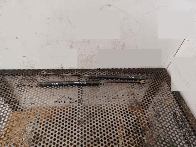 bontott MERCEDES-BENZ B-CLASS Gázrugós Kitámasztó Teleszkóp Csomagtérajtó Bal