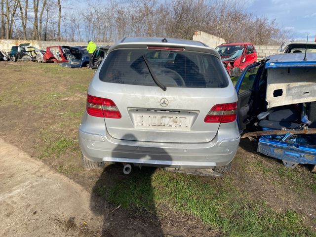 bontott MERCEDES-BENZ B-CLASS Hátsó Ablakmosó Fúvóka