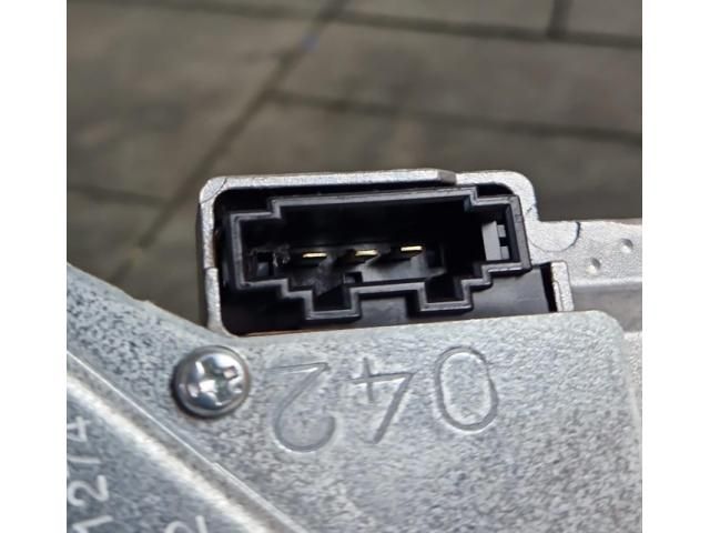 bontott MERCEDES-BENZ B-CLASS Hátsó Ablaktörlő Motor