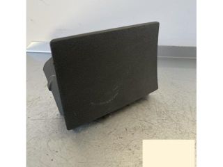 bontott MERCEDES-BENZ B-CLASS Hátsó Hamutartó