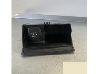 bontott MERCEDES-BENZ B-CLASS Hátsó Hamutartó