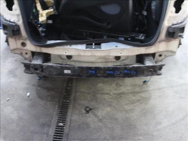 bontott MERCEDES-BENZ B-CLASS Hátsó Lökhárító Merevítő (Fém)