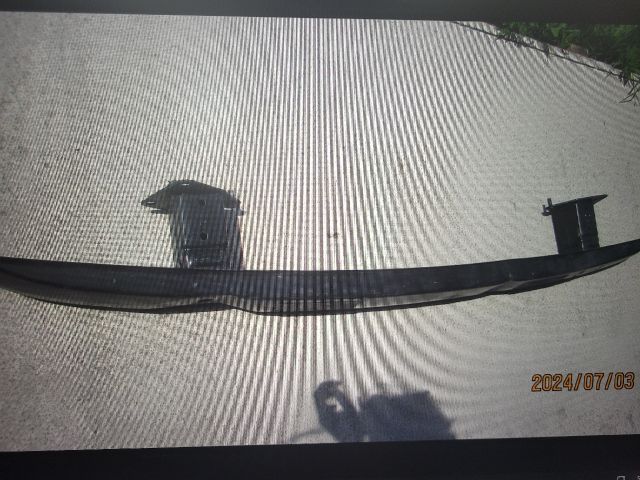 bontott MERCEDES-BENZ B-CLASS Hátsó Lökhárító Merevítő (Fém)