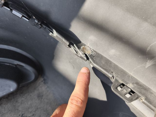 bontott MERCEDES-BENZ B-CLASS Hátsó Lökhárító (Részeivel)