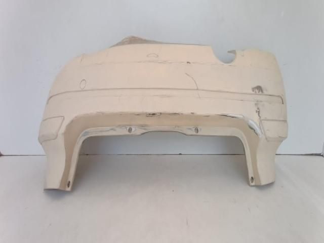 bontott MERCEDES-BENZ B-CLASS Hátsó Lökhárító (Üresen)