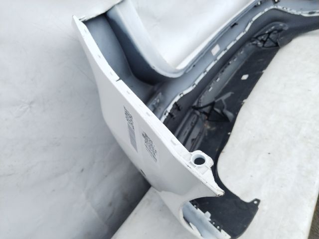 bontott MERCEDES-BENZ B-CLASS Hátsó Lökhárító (Üresen)