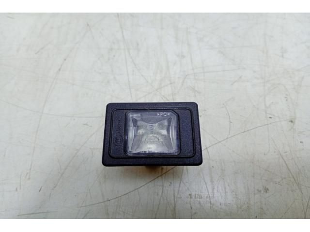 bontott MERCEDES-BENZ B-CLASS Hátsó Rendszámtábla Világítás