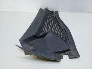 bontott MERCEDES-BENZ B-CLASS Hűtőrács