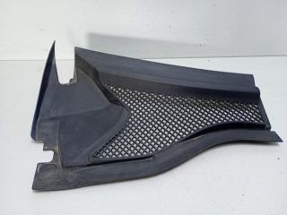 bontott MERCEDES-BENZ B-CLASS Hűtőrács