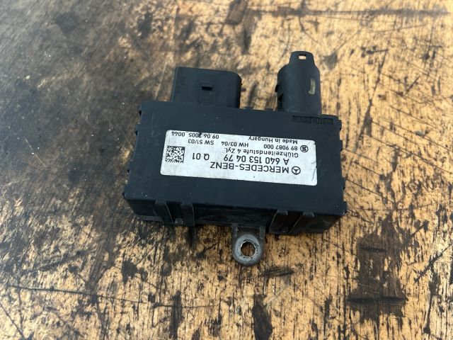 bontott MERCEDES-BENZ B-CLASS Izzító Relé