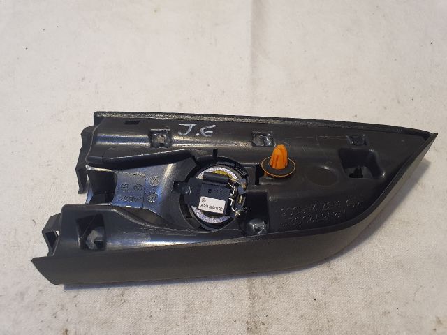 bontott MERCEDES-BENZ B-CLASS Jobb A Oszlop Hangszóró Burkolat