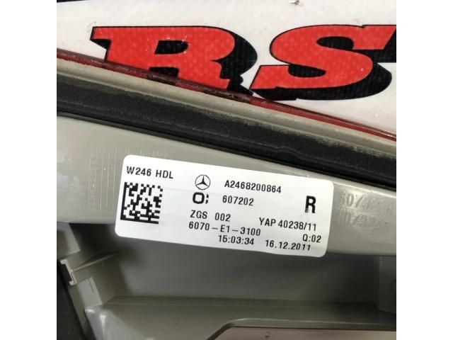 bontott MERCEDES-BENZ B-CLASS Jobb Belső Hátsó Lámpa