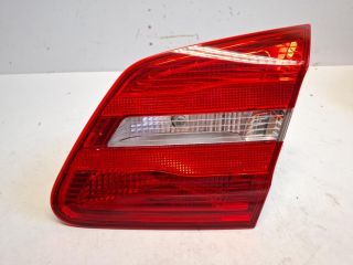 bontott MERCEDES-BENZ B-CLASS Jobb Belső Hátsó Lámpa