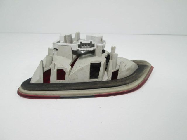 bontott MERCEDES-BENZ B-CLASS Jobb Belső Hátsó Lámpa