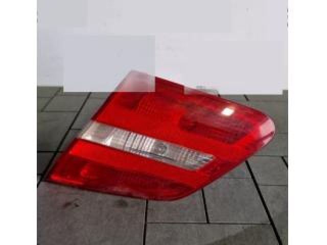 bontott MERCEDES-BENZ B-CLASS Jobb Belső Hátsó Lámpa