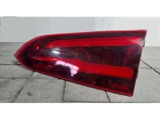 bontott MERCEDES-BENZ B-CLASS Jobb Belső Hátsó Lámpa