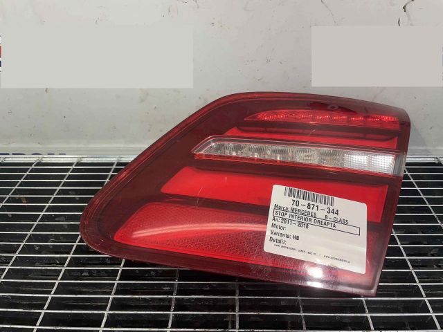 bontott MERCEDES-BENZ B-CLASS Jobb Belső Hátsó Lámpa
