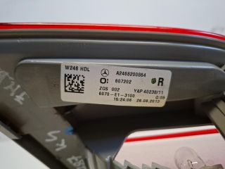 bontott MERCEDES-BENZ B-CLASS Jobb Belső Hátsó Lámpa