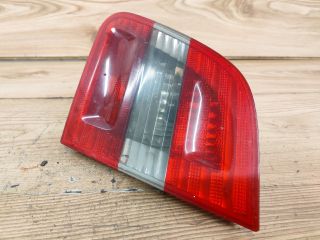 bontott MERCEDES-BENZ B-CLASS Jobb Belső Hátsó Lámpa