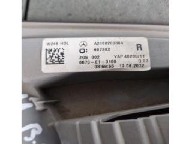 bontott MERCEDES-BENZ B-CLASS Jobb Belső Hátsó Lámpa