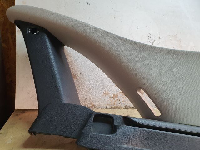 bontott MERCEDES-BENZ B-CLASS Jobb C Oszlop Burkolat