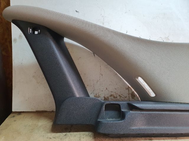 bontott MERCEDES-BENZ B-CLASS Jobb C Oszlop Burkolat