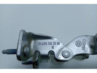 bontott MERCEDES-BENZ B-CLASS Jobb Csomagtérajtó Ajtóhatároló