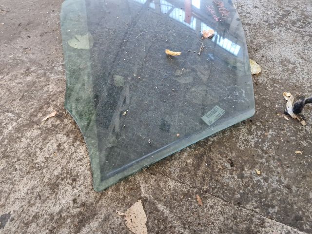 bontott MERCEDES-BENZ B-CLASS Jobb első Ablak