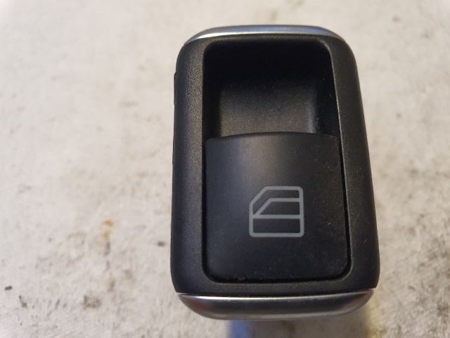 bontott MERCEDES-BENZ B-CLASS Jobb első Ablakemelő Kapcsoló