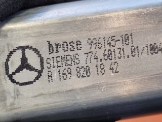 bontott MERCEDES-BENZ B-CLASS Jobb első Ablakemelő Motor