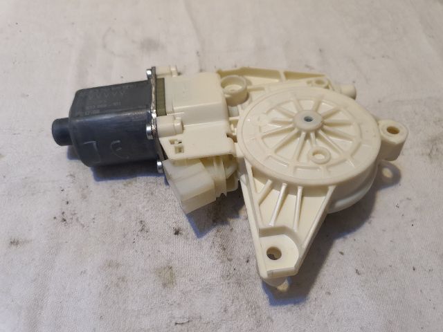 bontott MERCEDES-BENZ B-CLASS Jobb első Ablakemelő Motor