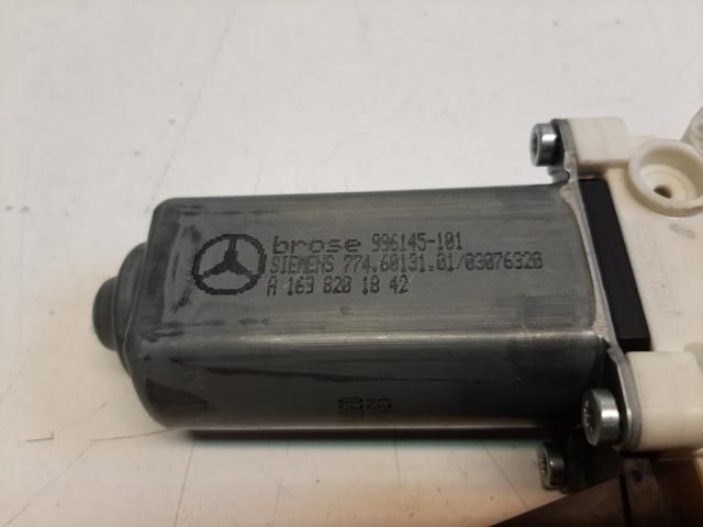 bontott MERCEDES-BENZ B-CLASS Jobb első Ablakemelő Motor