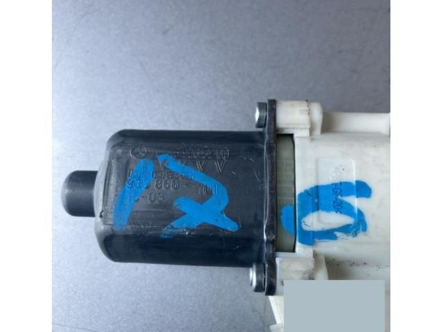 bontott MERCEDES-BENZ B-CLASS Jobb első Ablakemelő Motor