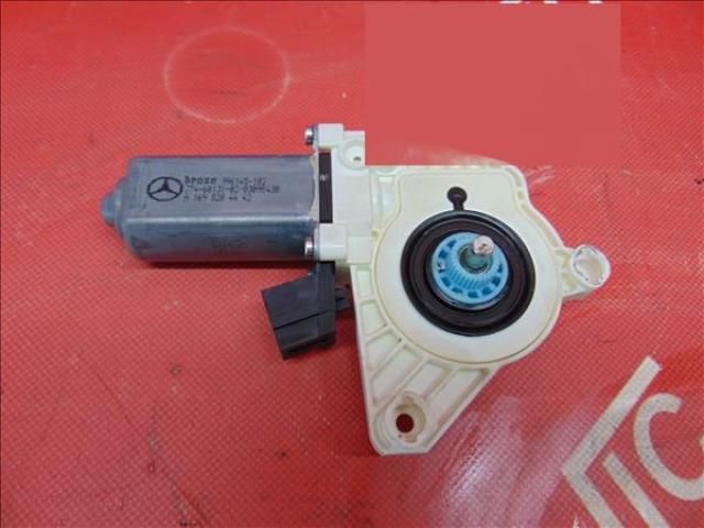 bontott MERCEDES-BENZ B-CLASS Jobb első Ablakemelő Motor
